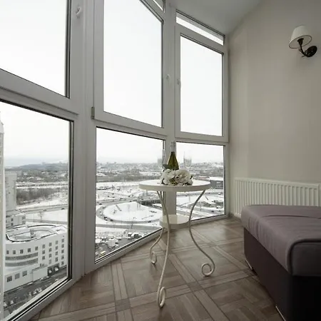 Stylish Panoramic Dnipro Sail Riverside *